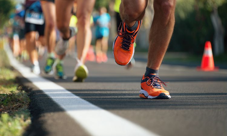 Descubre cómo un especialista en running puede ayudarte a mejorar tu rendimiento, evitar lesiones y alcanzar metas.